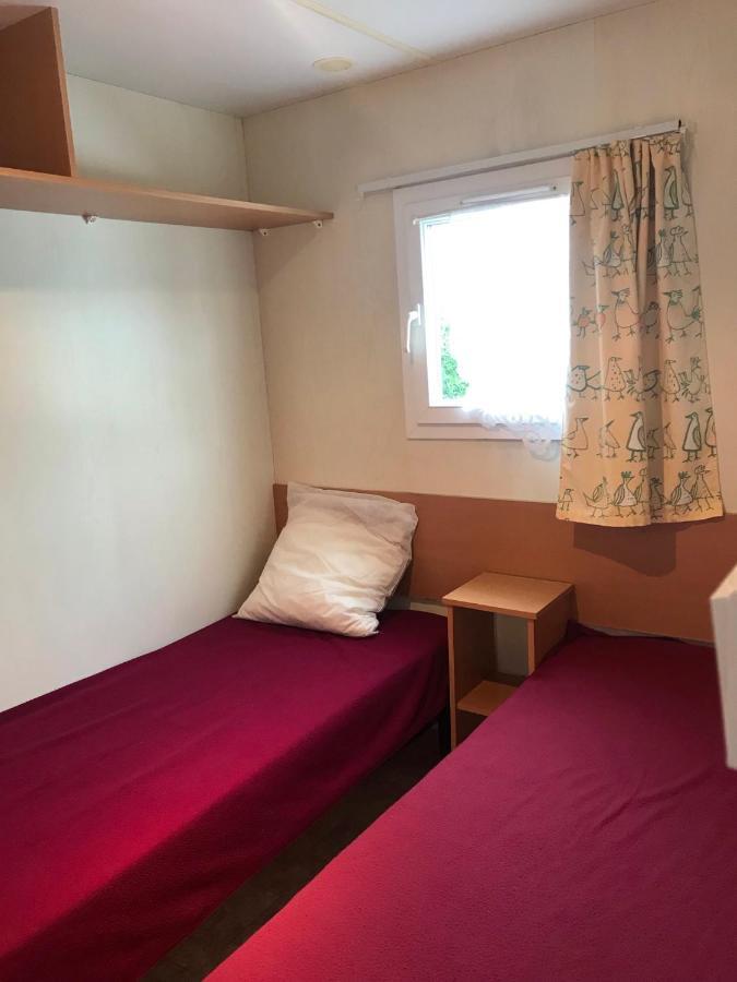 Mobil'Home Dans Camping Bec-de-Mortagne 외부 사진